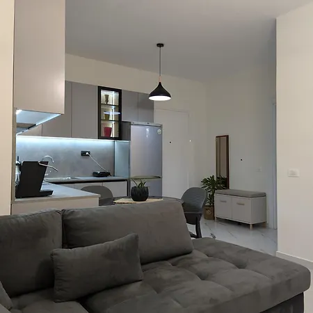 Mary'S Beach Apartament Qerret Golem  Exterior photo